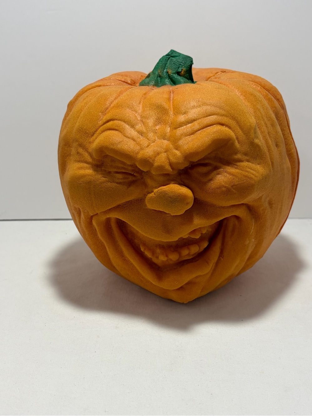 RARE Todd Master's 1987 Jack O Lantern
Pumpkin Foam Face Sculpture
Halloween